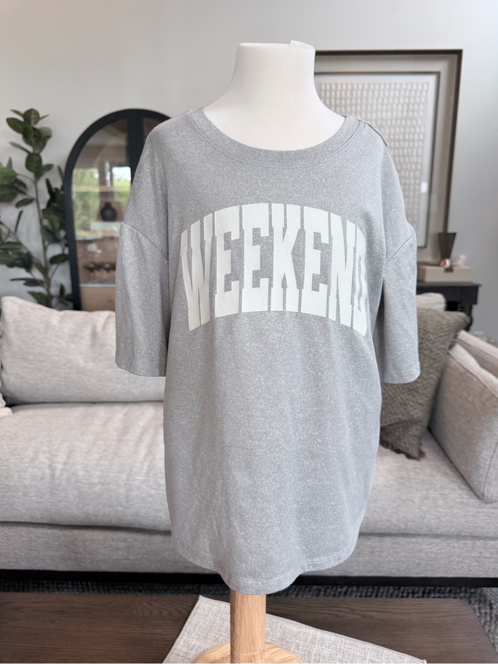 NWOT Girls XL (14) art class Grey 'WEEKEND' Short Sleeve Tee